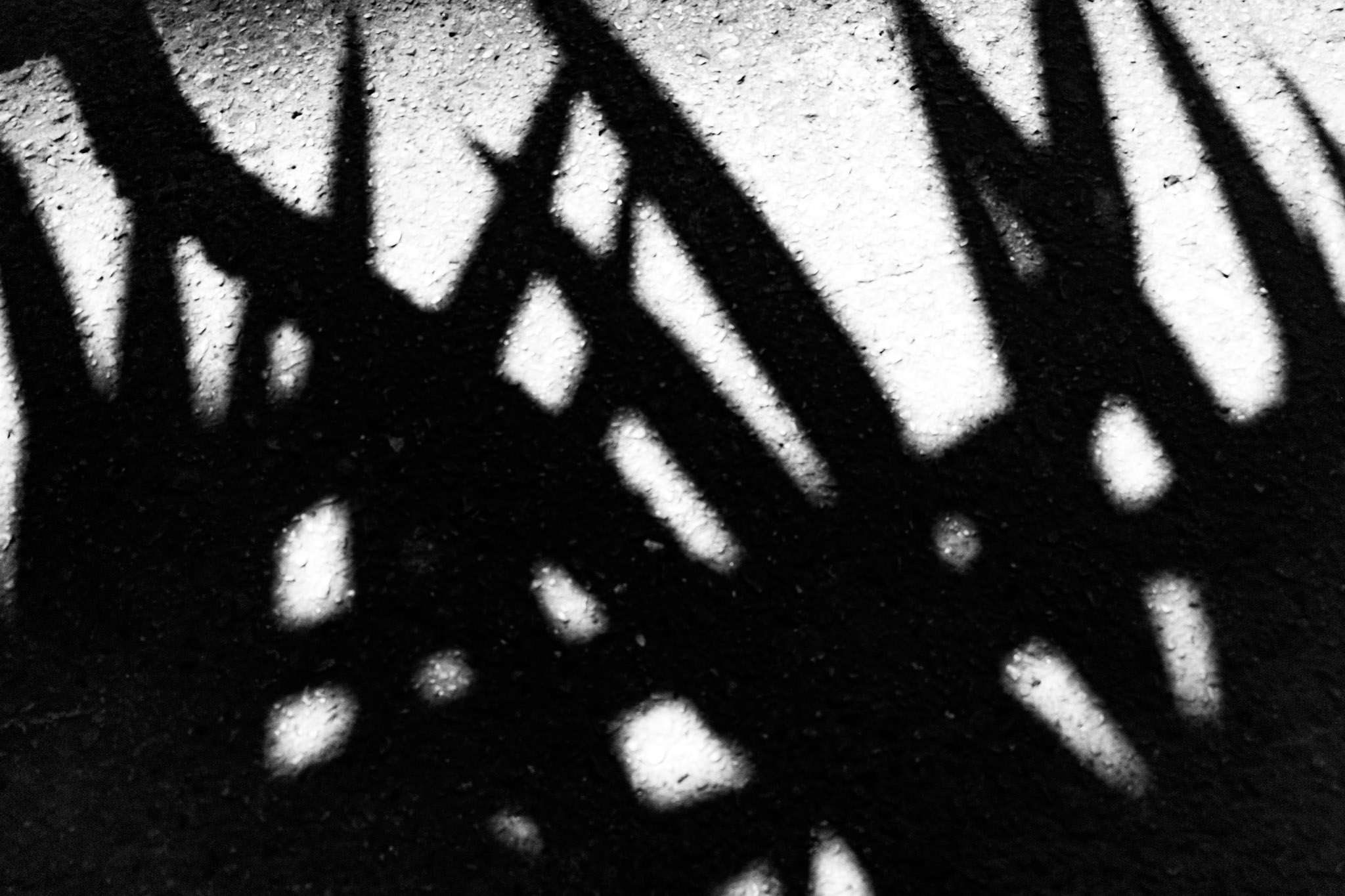 hanging_on_reduced
